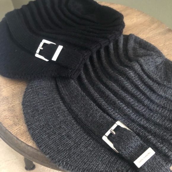 Kors knit hats - never worn - Picture 1 of 5